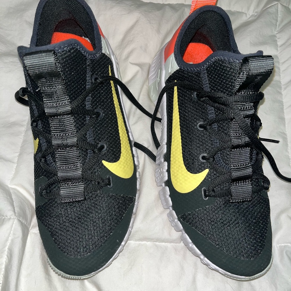 Metcon Nike womens shoes